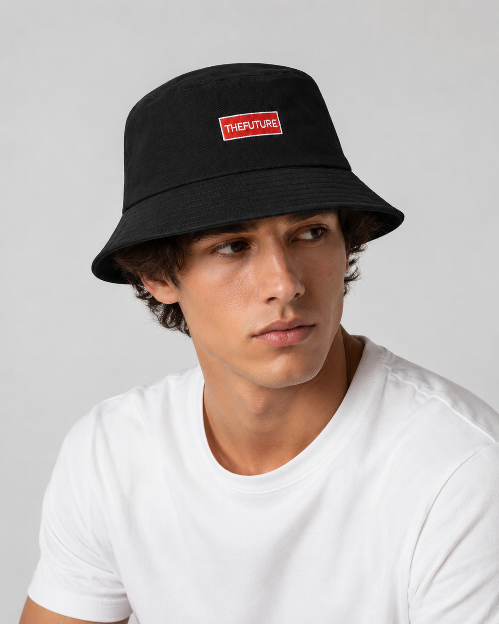 BUCKET HAT