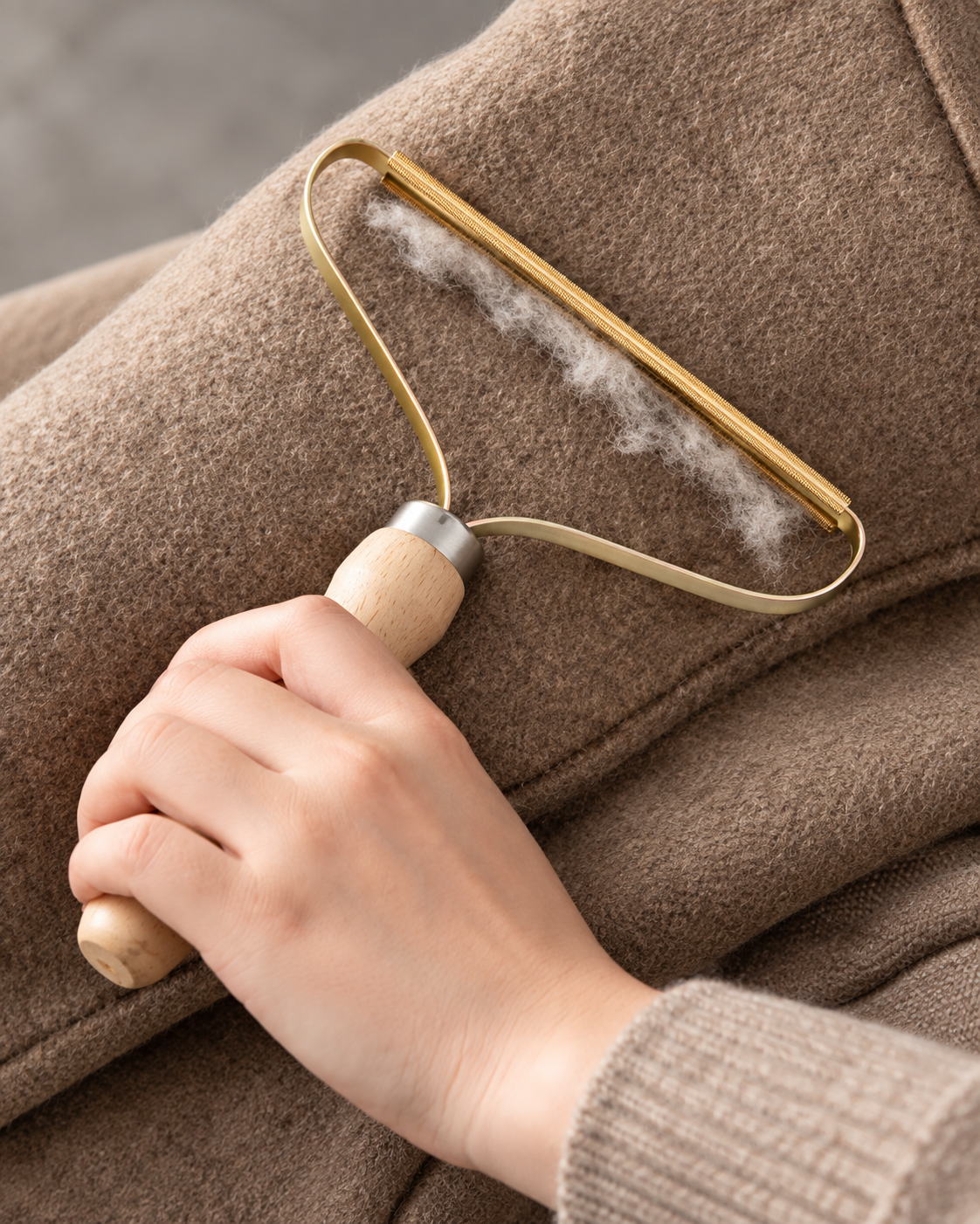Manual Lint Remover