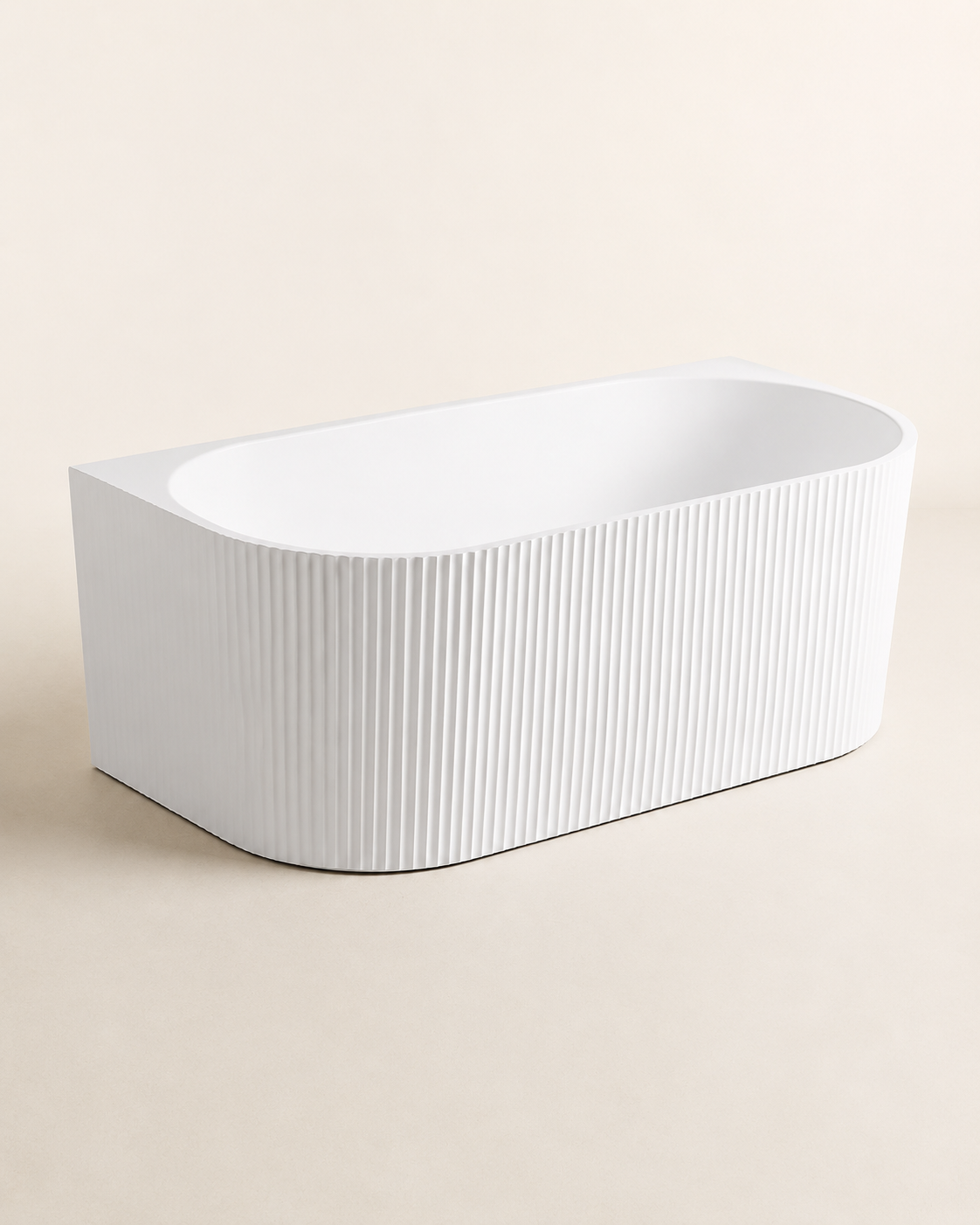 White Freestanding Oval Acrylic Soaking Bathtub